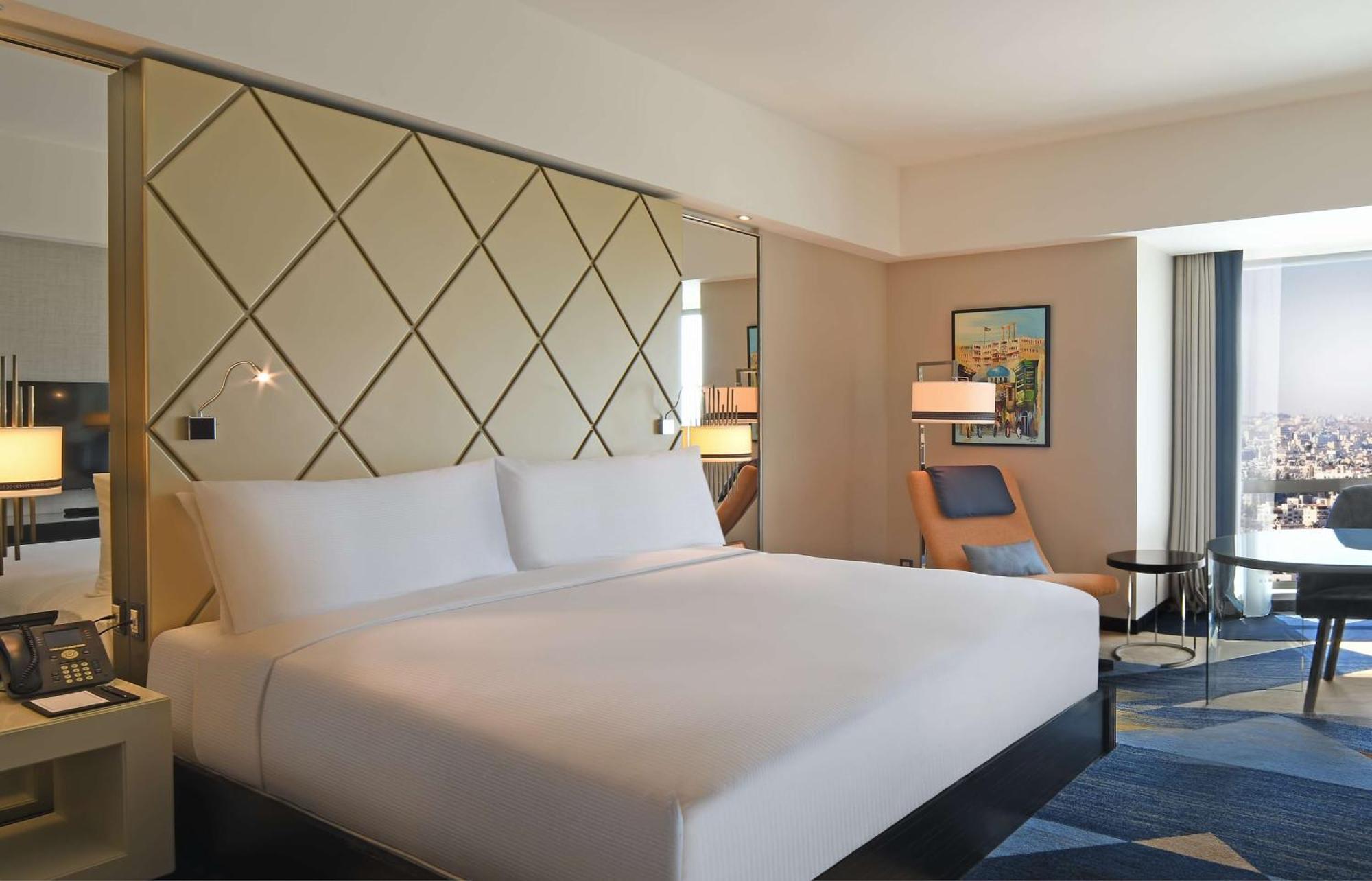Готель Hilton Амман Екстер'єр фото Deluxe Room